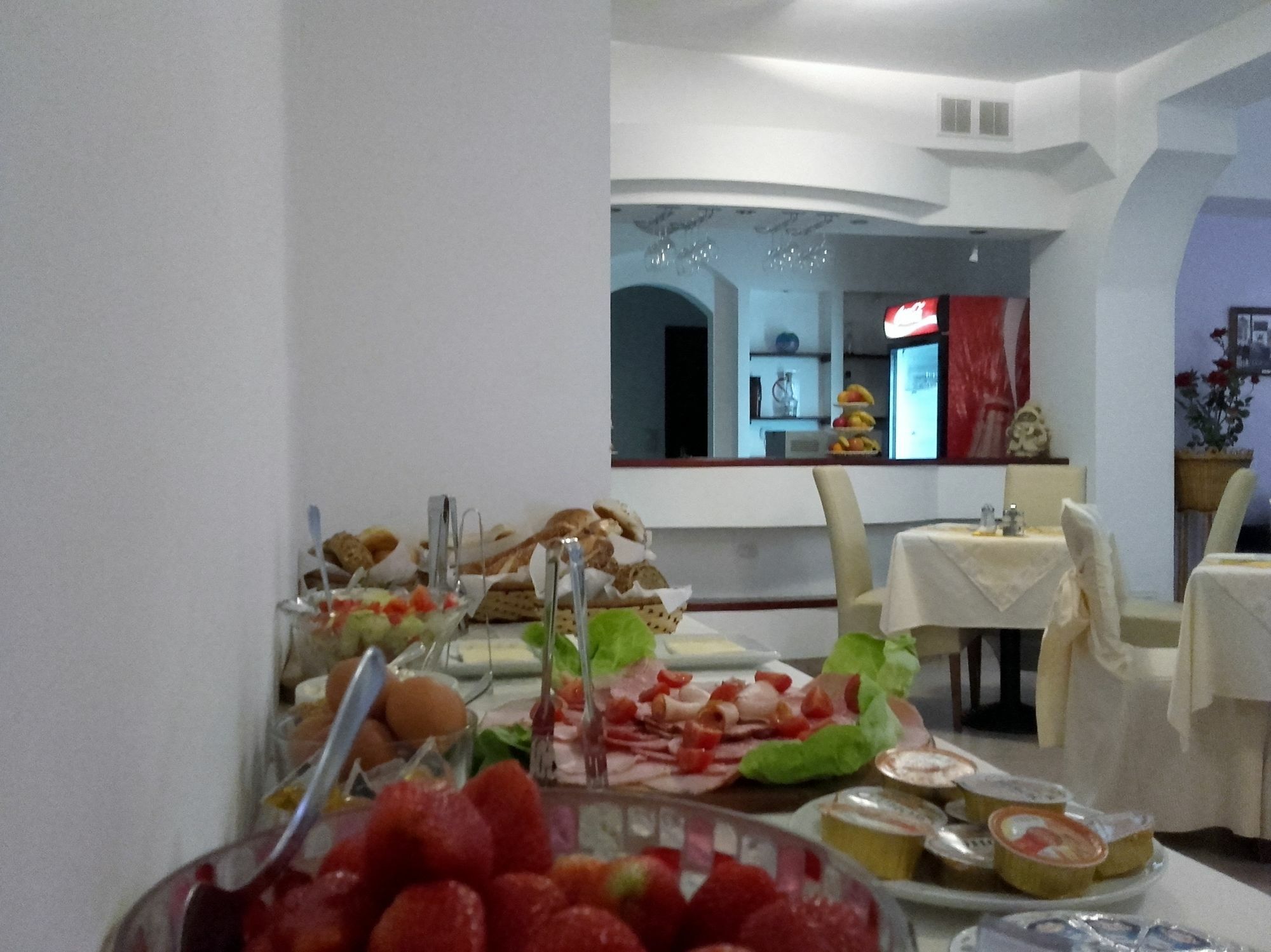 Garni Hotel Family Belgrado Esterno foto