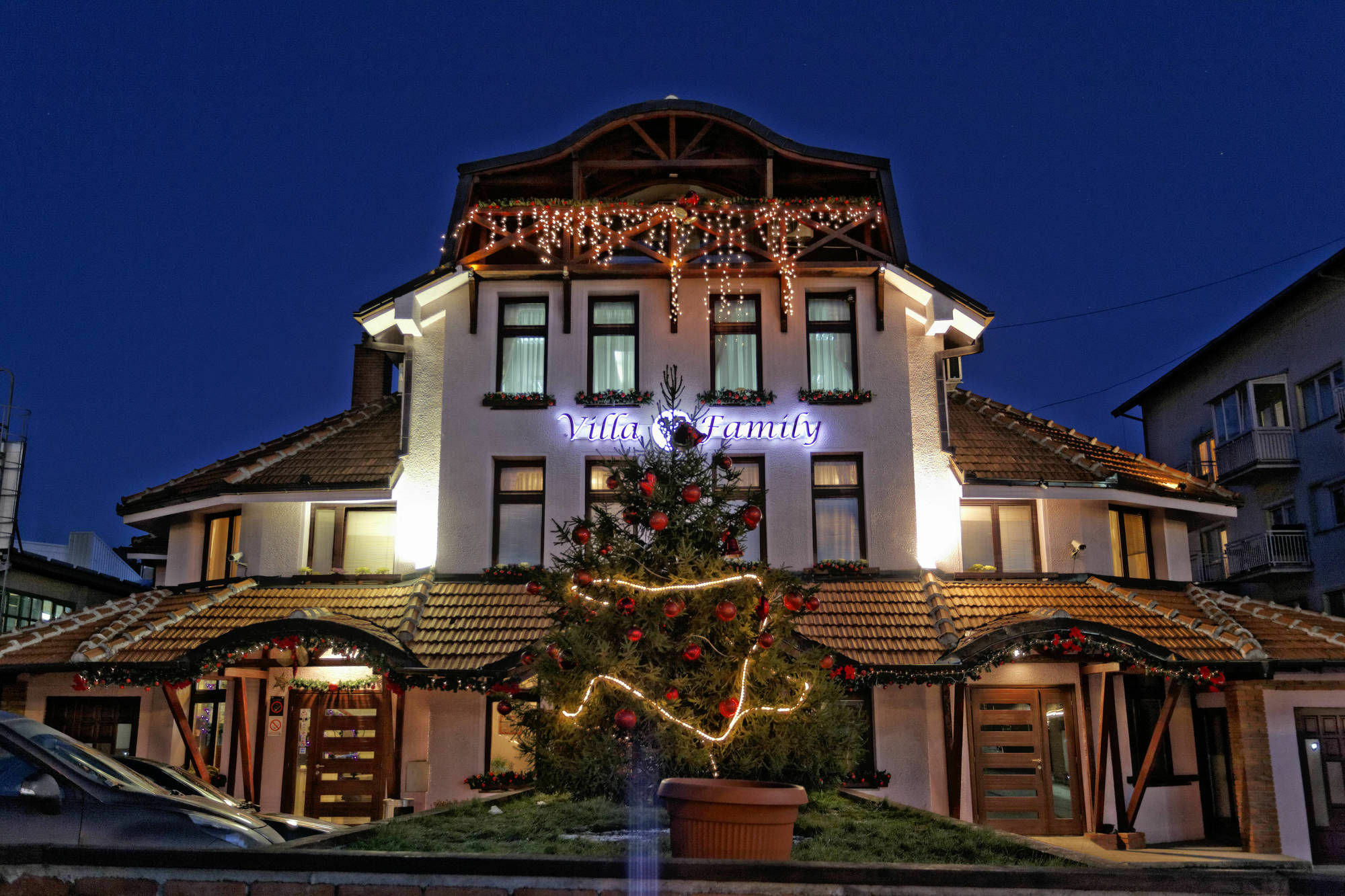 Garni Hotel Family Belgrado Esterno foto