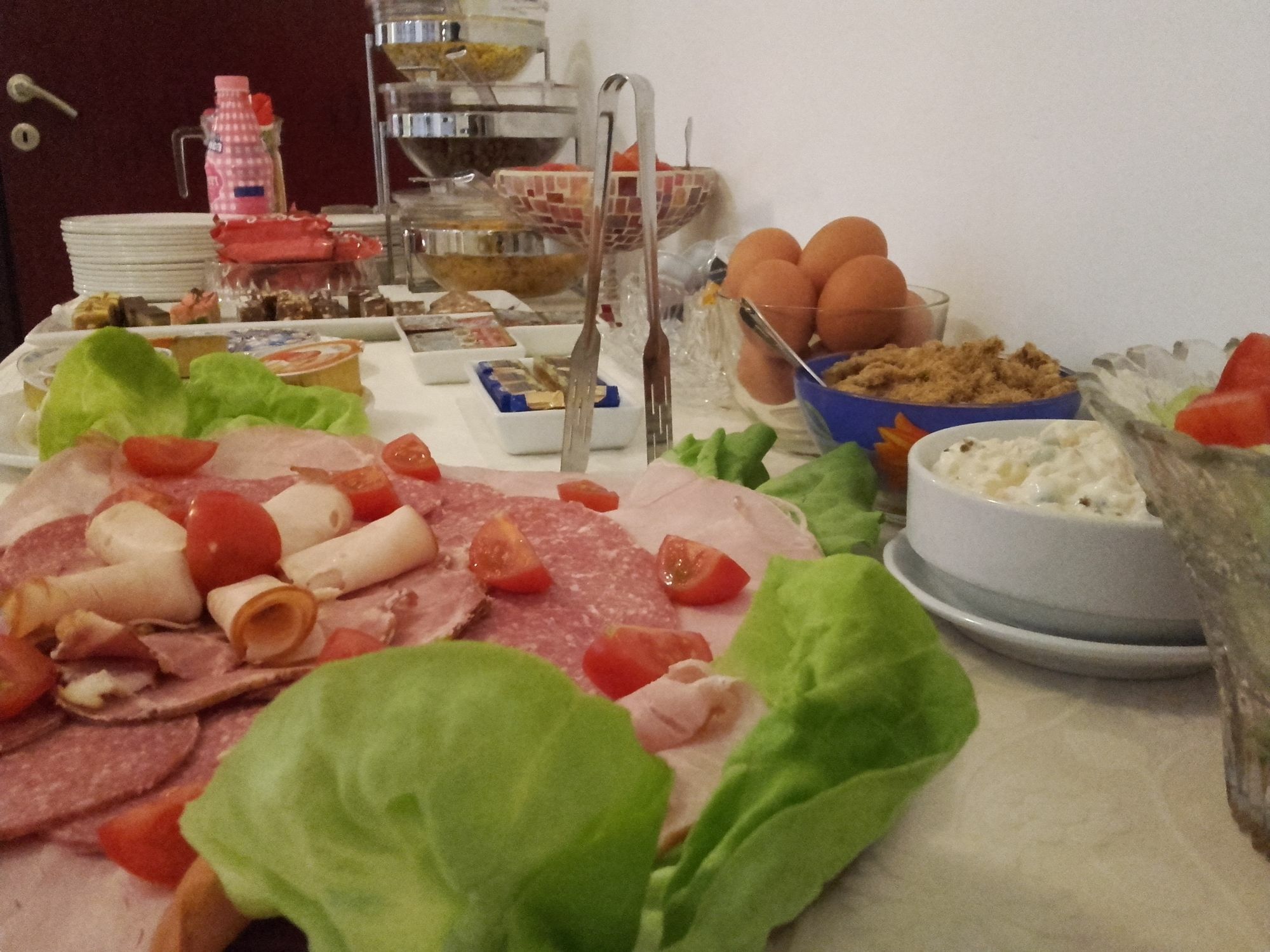 Garni Hotel Family Belgrado Esterno foto