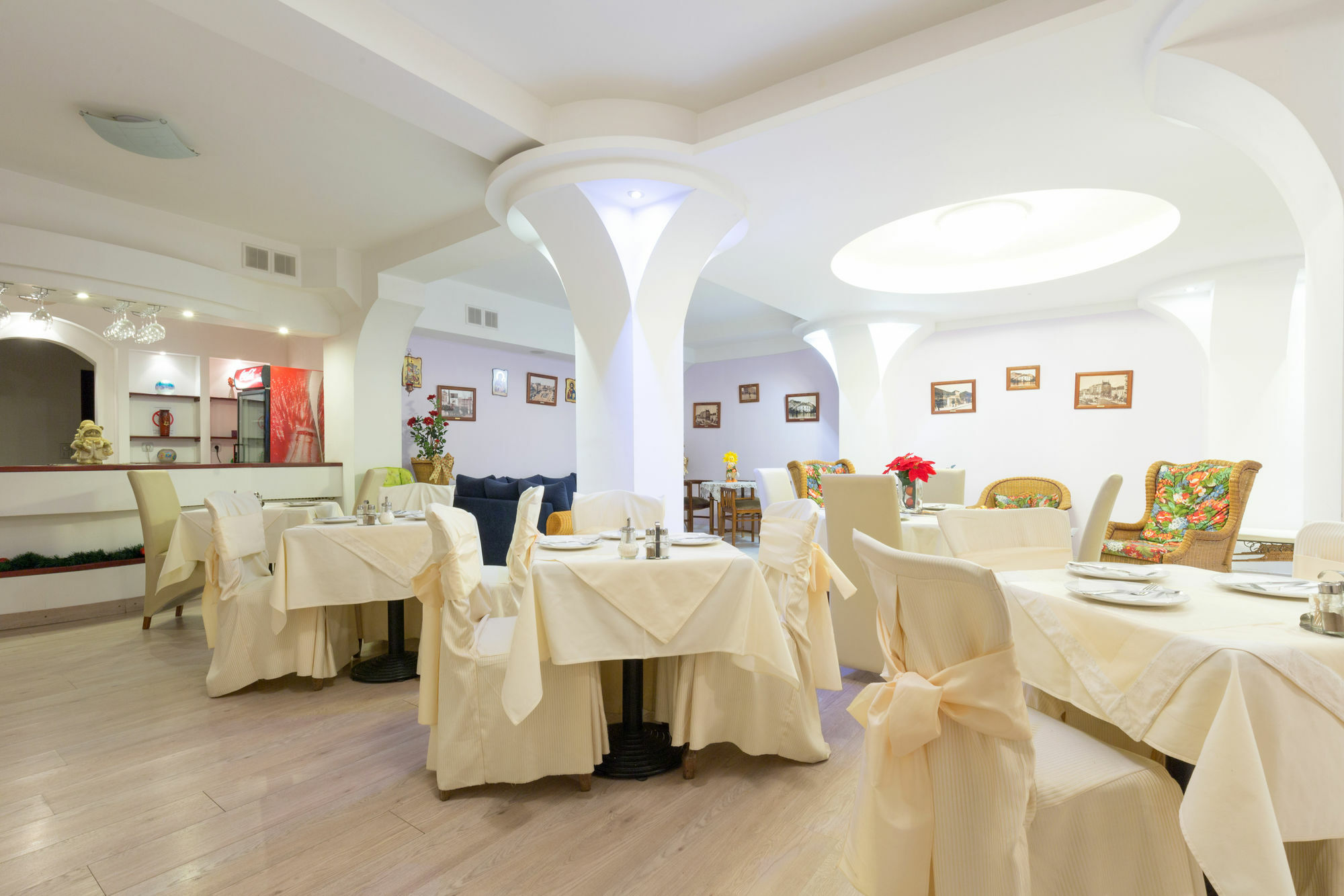 Garni Hotel Family Belgrado Esterno foto